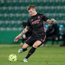 Toni kroos, 31, aus deutschland ⬢ position: Toni Kroos 300 Appearances For Real Madrid Prove He S A Los Blancos Great
