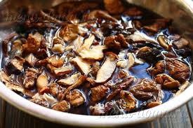 4.masukkan cendawan kering , fucuk , soon dan tambahkan gula , garam , gula dan perasakan secukupnya. Sup Cendawan Dari Cendawan Kering Bagaimana Untuk Memasak Sup Cendawan Dari Cendawan Kering Dengan Cepat Dan Lazat Berkongsi Sup Cendawan Kering Dengan Menambahkan Nasi Dan Kentang