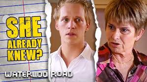 Matt Finally Comes Out to His Mum, But Things Don't Go to Plan