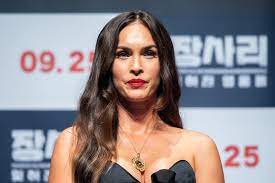 She is very short and has her on our rundown of the briefest ladies in hollywood. Megan Fox Wiki Height Weight Age Boyfriend Family Biography Net Worth More