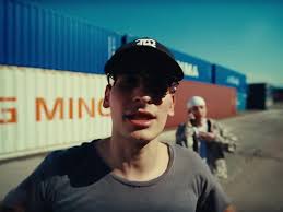 Aarne & BUSHIDO ZHO — «SOS»