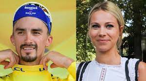 Jun 15, 2021 · julian alaphilippe et marion rousse ont annoncé la naissance de leur premier enfant, un garçon prénommé nino, le 14 juin 2021. Julian Alaphilippe Et Marion Rousse Parents Pour La Premiere Fois L Adorable Photo De Leur Bebe Femme Actuelle Le Mag