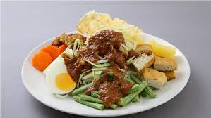 Rebus semua sayuran dan tiriskan kemudian pisahkan ke dalam wadah. Sama Sama Bersaus Kacang Ini Perbedaan Gado Gado Pecel Lotek Karedok Dan Tipat Lifestyle Fimela Com