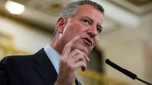 New York Mayor Bill de Blasio goes to the gym as officials urge social  distancing amid coronavirus outbreak
