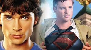 Superman: Tom Welling es Clark Kent en el Arrowverse: Crisis en Tierras  Infinitas