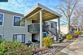 KAREN CARNEGIE STOCHL