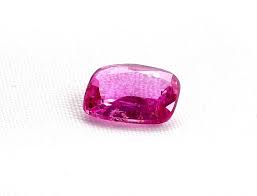 Dark Pink Sapphire Ceylon 1 61 Carat Astrokapoor Com Gulabi Pukhraj Dark Pink Sapphire Gemstone Price In Pink Sapphire Semi Precious Gemstones Dark Pink