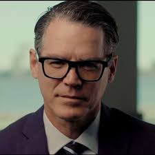 Benjamin Hackett (@BenjaminHackett)