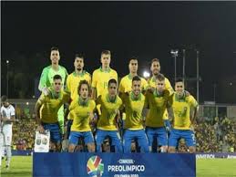 ليلة سعيدة قضاها فرسان مصر فى سويسرا بعد الفوز على أبطال العالم وفرسان أوروبا ونجاح الفارس المصرى نايل نصار فى انتزاع الجائزة الكبرى والميدالية الذهبية فى بطولة «سان جالن» الدولية للفروسية التى أقيمت أمس. Ø¥ØµØ§Ø¨Ø© ÙØ§Ø¹Ø¨ Ø§ÙØ¨Ø±Ø§Ø²ÙÙ Ø¨ÙÙØ±ÙÙØ§ ÙØ¨Ù ÙÙØ§Ø¬ÙØ© ÙÙØªØ®Ø¨ ÙØµØ± Ø§ÙØ£ÙÙÙÙØ¨Ù