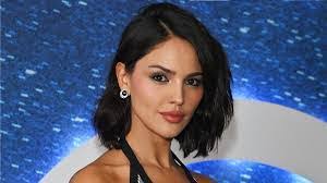 Liza Gonzalez's Instagram, Twitter & Facebook