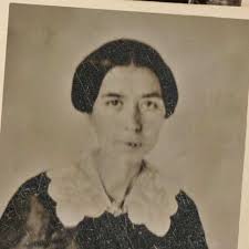 The Incredibly Bizarre Story Of Mercy Brown, The World's 'First Female  Vampire'