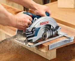 Acquistare infatti una sega circolare da banco buona solo per appesantirvi il lavoro, distruggervi le orecchie e magari rischiare di scheggiare buona parte dei tagli, non potrà che portare frustrazione e rabbia. Sega Circolare Bosch Gks 190 Professional Recensione E Prezzo