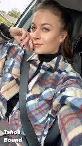 Veronica Bridgeman's Instagram, Twitter & Facebook