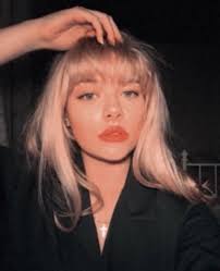 Em Adli Kullanicinin Grls Grls Grls Panosundaki Pin Kahkul Sac Retro Sac Modelleri Kahkul Sac Kesimi
