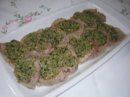 Per il lesso raccomandiamo di immergere la carne in acqua calda; Bollito Con Salsa Verde In Cucina Con Zia Lora