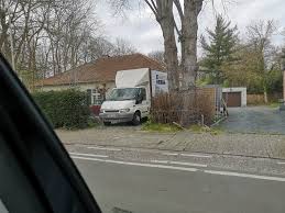 Published on wed, 30 sep 2020. Hey Farouk En Vtm Let Op Sihame El Kaouakibi Is Aan Het Verhuizen In Edegem T Scheldt