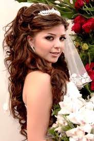 Half up half down long hair wedding hairstyles. Long Wedding Hairstyles With Tiara Bride S Half Up Long Curls With Tiara Wedding Wedding Hairstyles Bride Wedding Hairstyles For Long Hair Bride Hairstyles