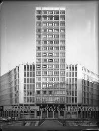 Piazza Diaz Torre Martini Italian Architecture Classical Architecture Architecture