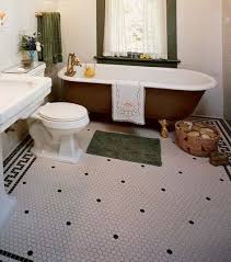 Grèce thassos blanc et noir carrelage hexagone marbre mosaïque. Le Grand Retour Du Sol En Mosaique Noire Et Blanche Dans Les Salles De Bain Conceptions De Carrelage Salle De Bains Salle De Bain Classique Idee Salle De Bain