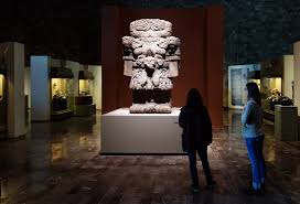 Cortés and montezuma exchanged gifts — the conquistador presented the emperor with a necklace of pearls and glass diamonds and montezuma reciprocated with jewelry adorned with. Introduction To The Aztecs Mexica Article Khan Academy