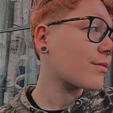 Rachel Wagers (Randomthatsme)