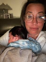 Tara Bethune's Instagram, Twitter & Facebook