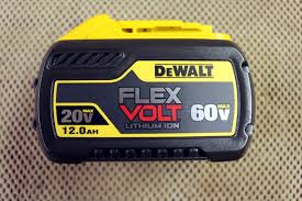 Dewalt Flexvolt 12 0 Ah Battery Review Tools In Action