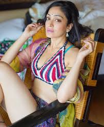 Stunning Photoshoots Of Actress And Fashionista Khushali Kumar Photogallery Etimes Khushali kumar age is 35 years old. actress and fashionista khushali kumar