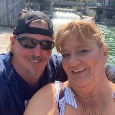 can I borrow a floor jack in the valley?