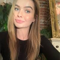 Alexandra Warner's Instagram, Twitter & Facebook