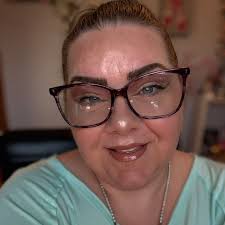 Teachers — I'm looking to partner with you. Not just for a “summer gig”…  but something that grows with you year-round. This is word-of-mouth based,  flexible, and rooted in health + wellness.