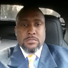 We would like to welcome our 75 interns who started this month.