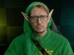 Dave Elder (@MrDooves)