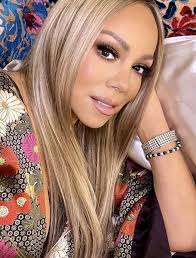 Honey 💕 You see my post, and you can't even say hi... or maybe you don't  love me anymore 💔 It's me, Mariah Carey, and I just want you to know that