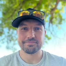 Are people who play disc golf fans of Tron?