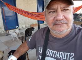 It's with heavy heart that I have to rehome my Colombian red tail boa baby  she is I believe a bci in between 4-6 months around 2 footlong and eats  very well,