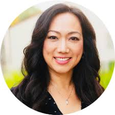 Tina Yang's Instagram, Twitter & Facebook