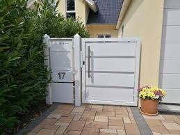 Schlosserei Henry Mailer Www Gartentor De Google Suche Schmiedeeiserne Gartentore Gartentor Schmiedeeisen Garten Pavillon