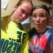 April MacKay (@mackayaj)