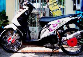 Download modif honda beat street fighter terbaru botol modifikasi. 35 Foto Terbaik Modifikasi Honda Beat Terbaru 2020