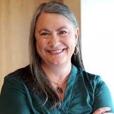 Beth Bentz's Instagram, Twitter & Facebook