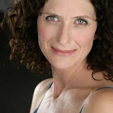 Wendy Kurtzman's Instagram, Twitter & Facebook