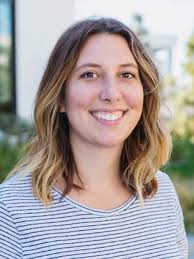 Julie Frazer's Instagram, Twitter & Facebook