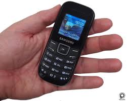 Samsung E1200 Pusha - fekvőtámasz ...