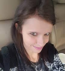 Alana Trout's Instagram, Twitter & Facebook