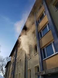 Unser wohnungsbestand befindet sich überwiegend im südlichen oberallgäu. Blaulichtreport Sudschwaben Allgau Feuer Am Morgen In Immenstadt Rauchmelder Verhindert Wohnungsbrand Gegen 8 Uhr Heute Morgen Wurde Die Feuerwehr Immenstadt Durch Eine Nachbarin Welche Durch Einen Rauchmelder Aufmerksam Wurde In Die