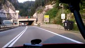 Opening & closing timings, parking options, restaurants nearby or what to see on your visit to karawankentunnel? Karawankentunnel Border Crossing Osterreich Slowenien Grenze A11 At A2 Si Youtube