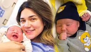 Alişan, buse varol'a dizi setindeyken sürpriz bir evlilik teklifi yaptı ve yakın zamanda dünya evine girecekleri bilgisi alındı. Buse Varol Oglu Burak Ile Alisveriste Magazin Haberleri Haber7