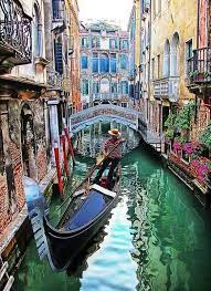 italia おしゃれまとめの人気アイデア pinterest victoria イタリア 町並み イタリア旅行 ヴェネツィア