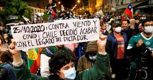 A partir de la crisis de desarrollo desarrollo del capitalismo industrial, industrial, visible a comienzos comienzos de los años '70, se han impuesto en el mundo entero las. Chile Aqui Nasceu E Aqui Ira Morrer O Neoliberalismo Por Leonardo Da Rocha Botega Claudemir Pereira